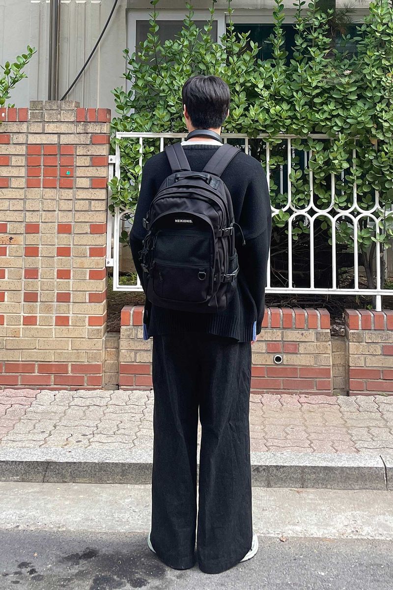 https://storage.googleapis.com/forty-percent_uploads/04659bf8-f6d3-4c2b-adaa-6415230568e0.jpg