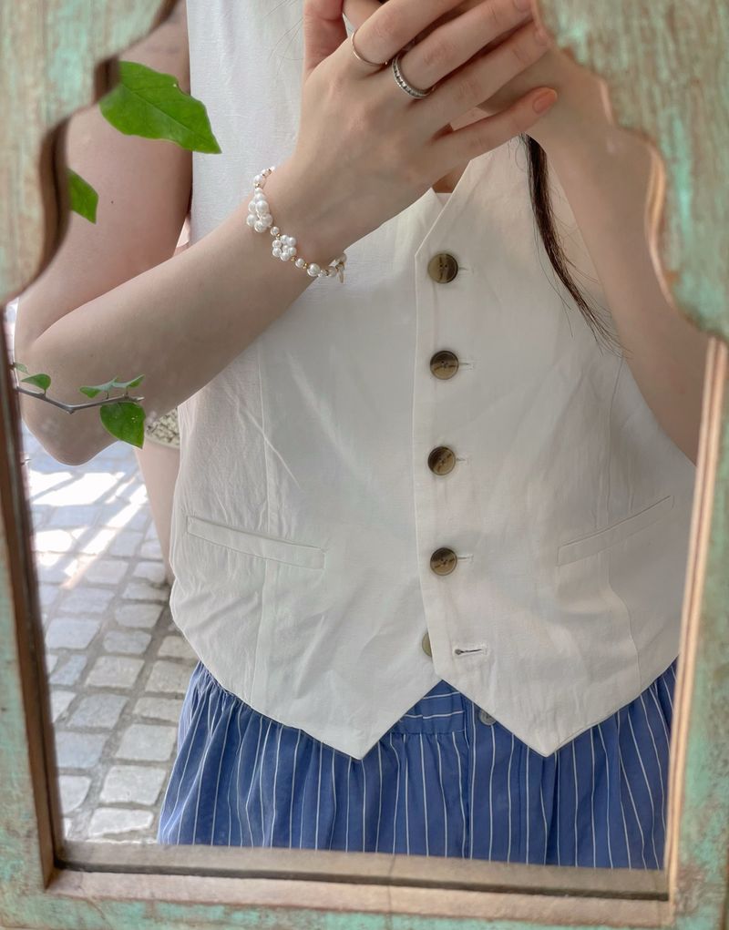 https://storage.googleapis.com/forty-percent_uploads/44f5e4c8-bc51-449d-a7ac-bee197f044c1.jpg