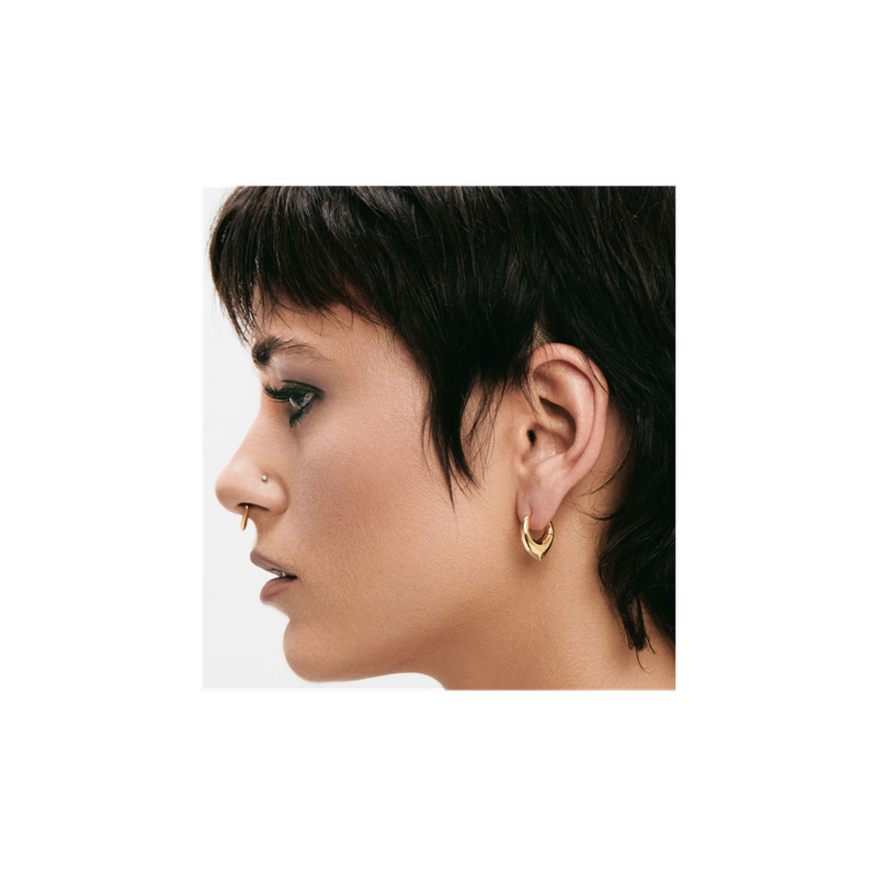 ピアス