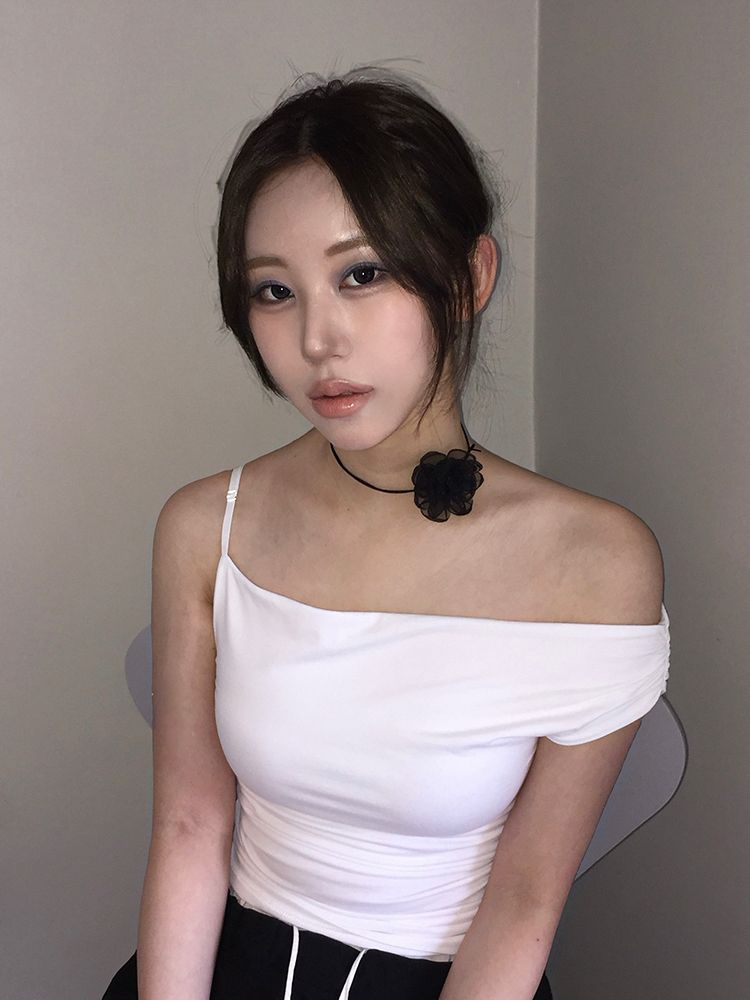 https://storage.googleapis.com/forty-percent_uploads/7bf4675b-4161-4080-bbcf-cded279be6e7.jpg