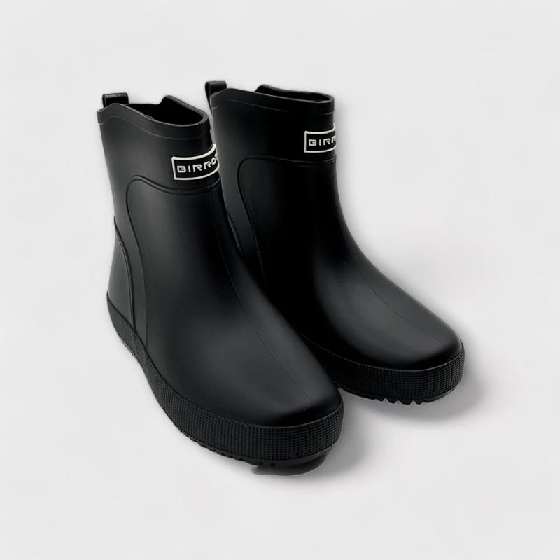 Rain Shoes-eyeCatch