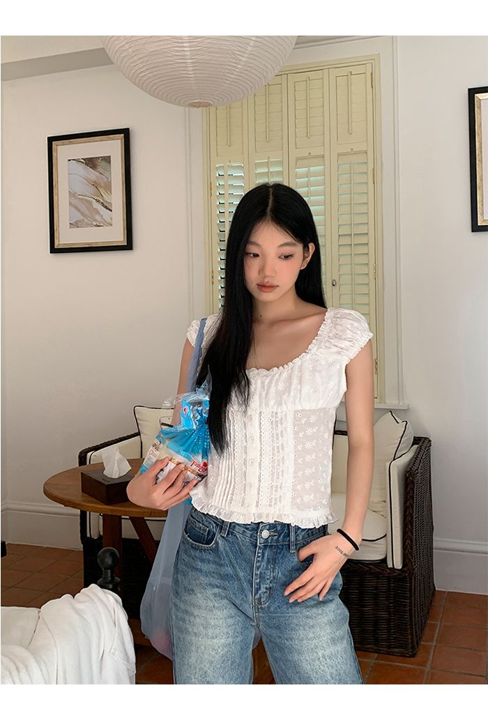 8f65a6ec-2e23-4c02-a187-3a4770a3ec8b.gif