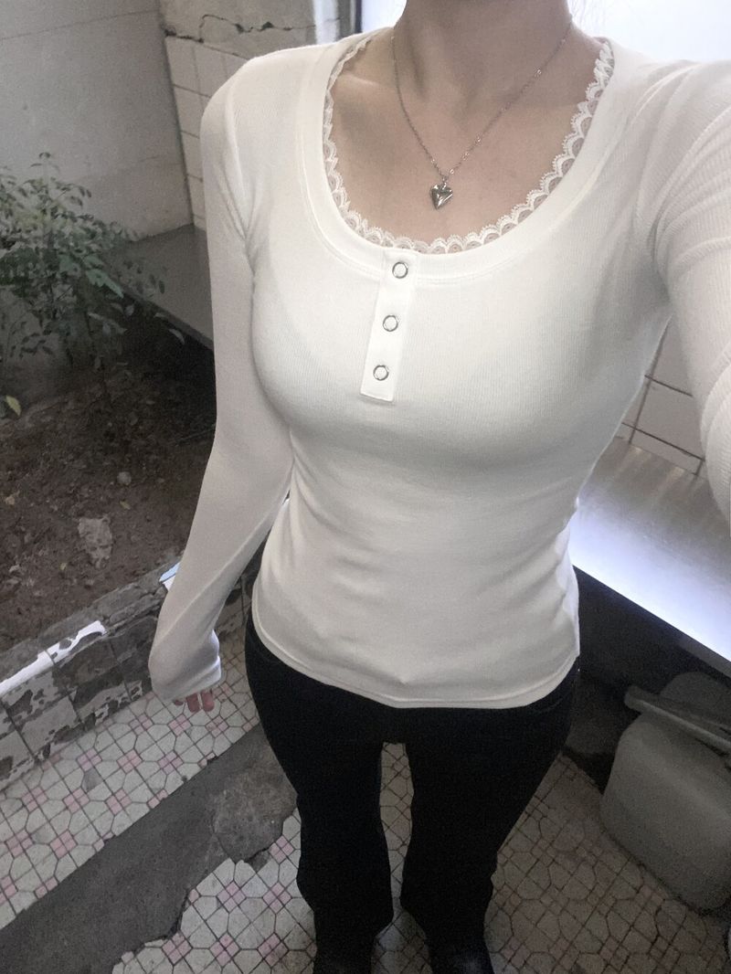 https://storage.googleapis.com/forty-percent_uploads/85f15669-b251-44e7-b963-047c1ebe928f.jpg