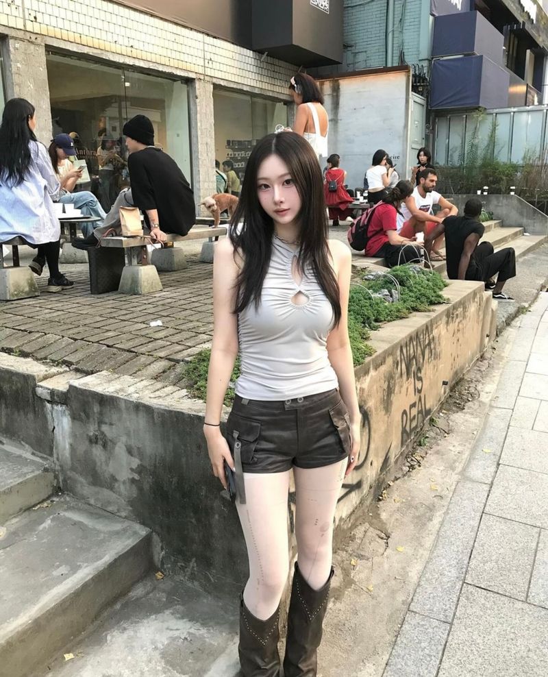 https://storage.googleapis.com/forty-percent_uploads/a390547e-ff0d-47df-a232-a62e2a25945c.jpg