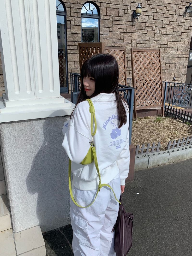 e5ab5cea-0bfb-4e2a-ab27-98b54e26df63.jpg