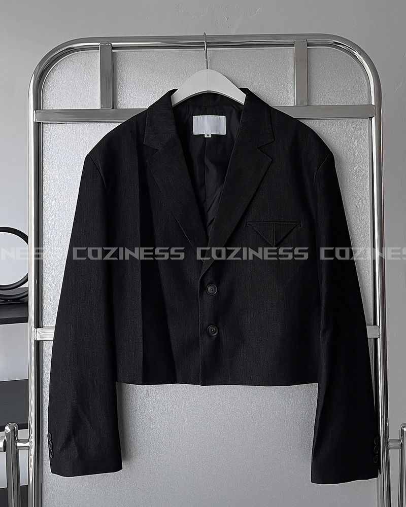 b90ea8bd-870d-4afa-9f33-327411064409.jpg