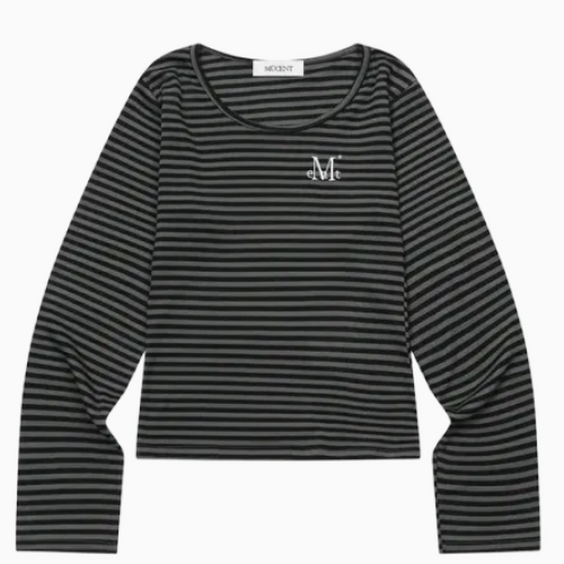 長袖Tシャツ