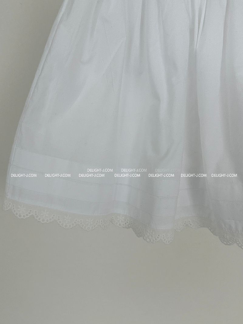 Pure lace bendable miniskirt
