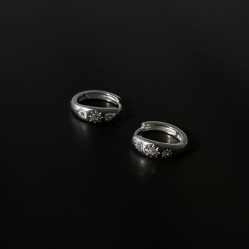 MOSXE（モスクス）の「[925silver] Rising sun earring（Accessories）」
