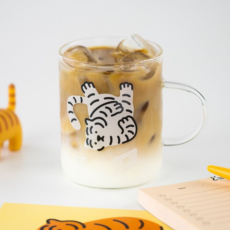MUZIKTIGER(ムジークタイガー)の「WHITE TIGER GLASS MUG SMALL(Fashion Accessories)」