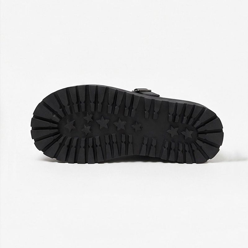 Buckle Round-Toe Clogs Black