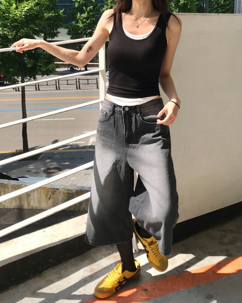 Acher sleeveless