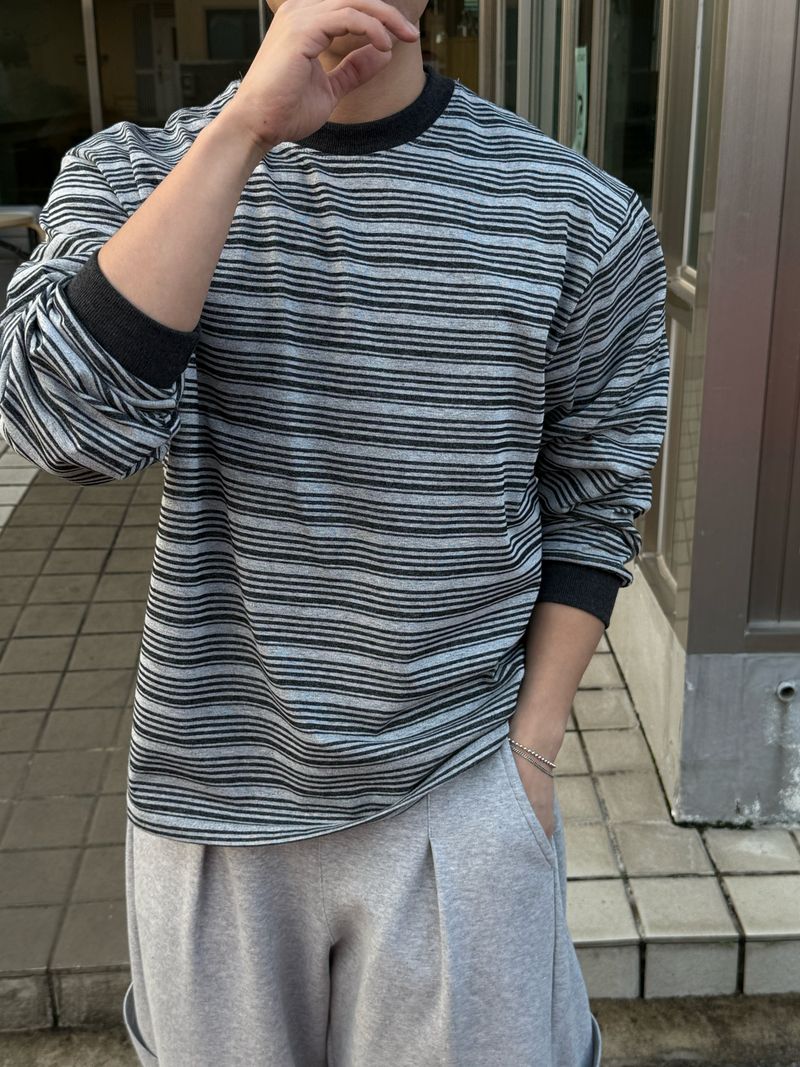 Washed long-sleeved T-shirt
