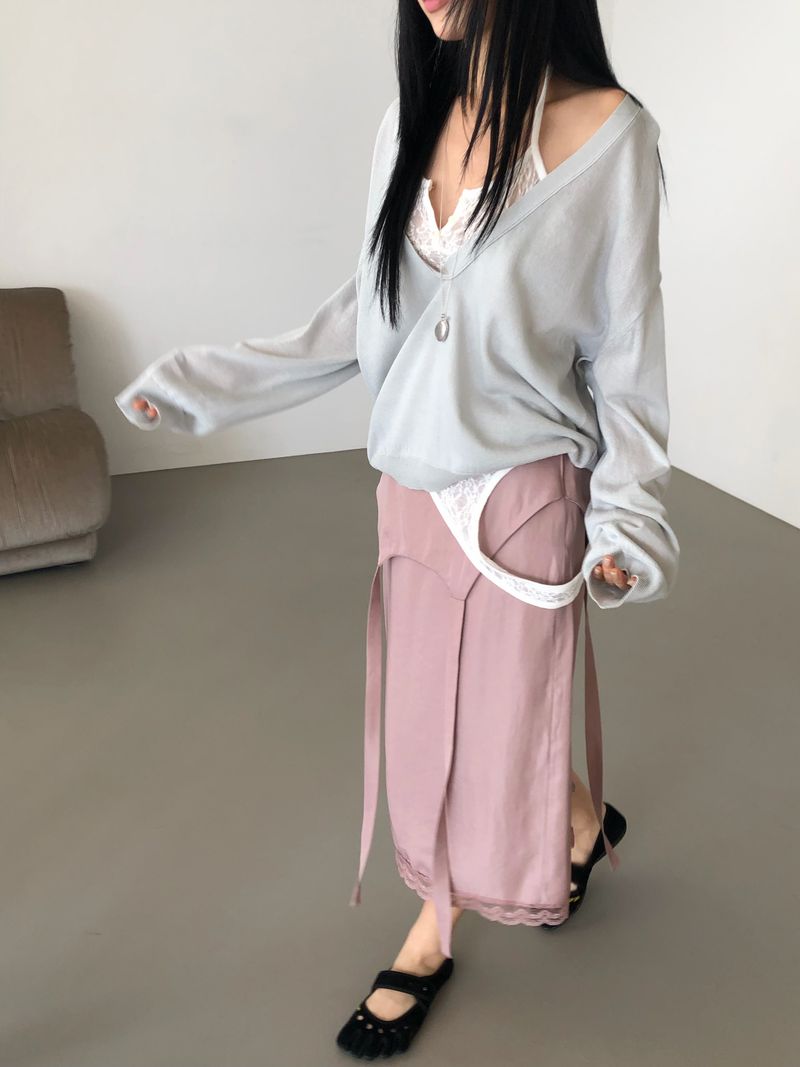 Breeze Deep V-Neck Knit