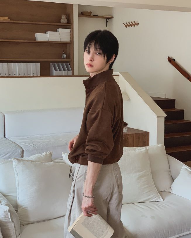 Kanji High-Neck Crop Cardigan