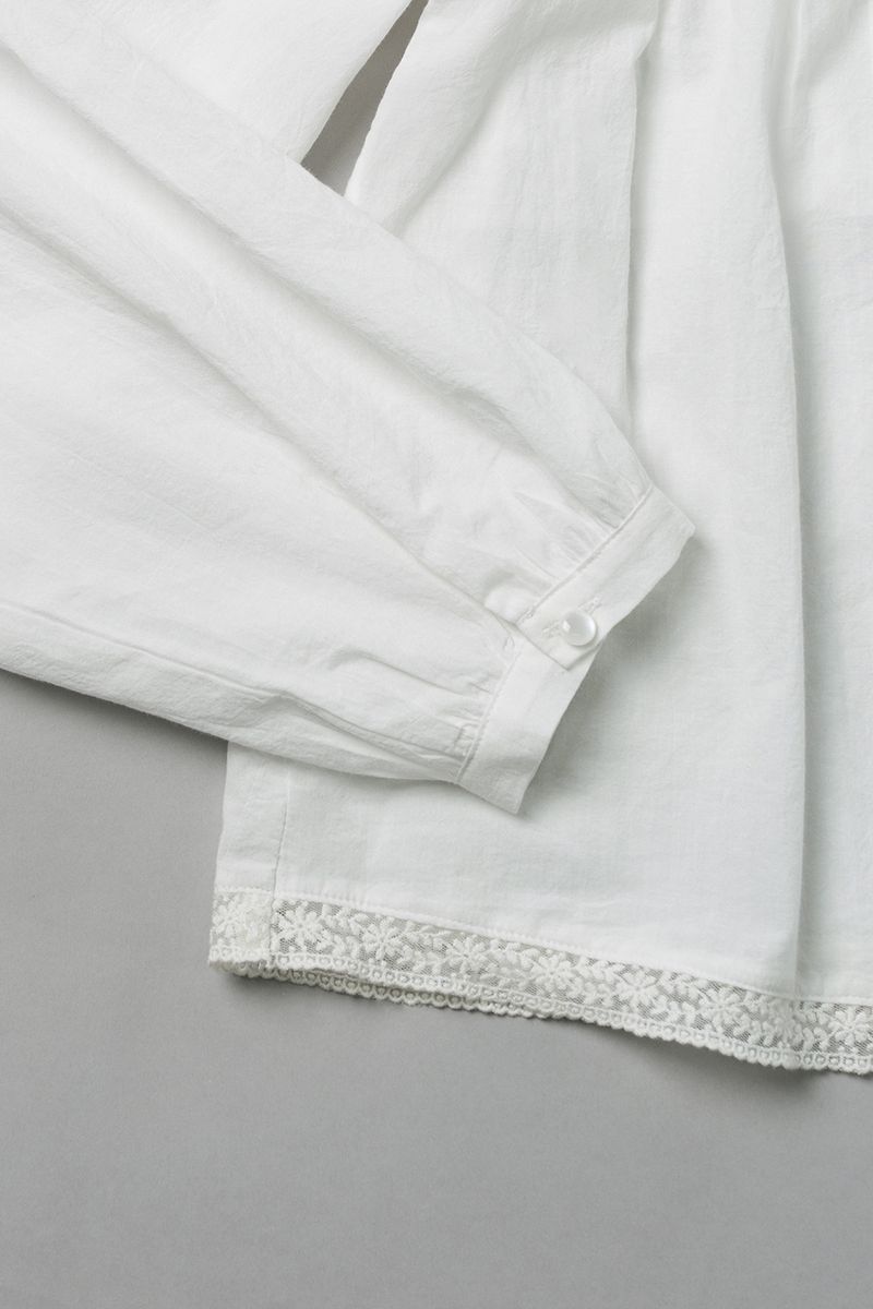 Lily lace blouse