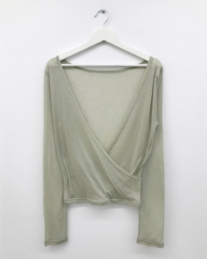 Uel Deep V-Neck T-Shirt (6color)