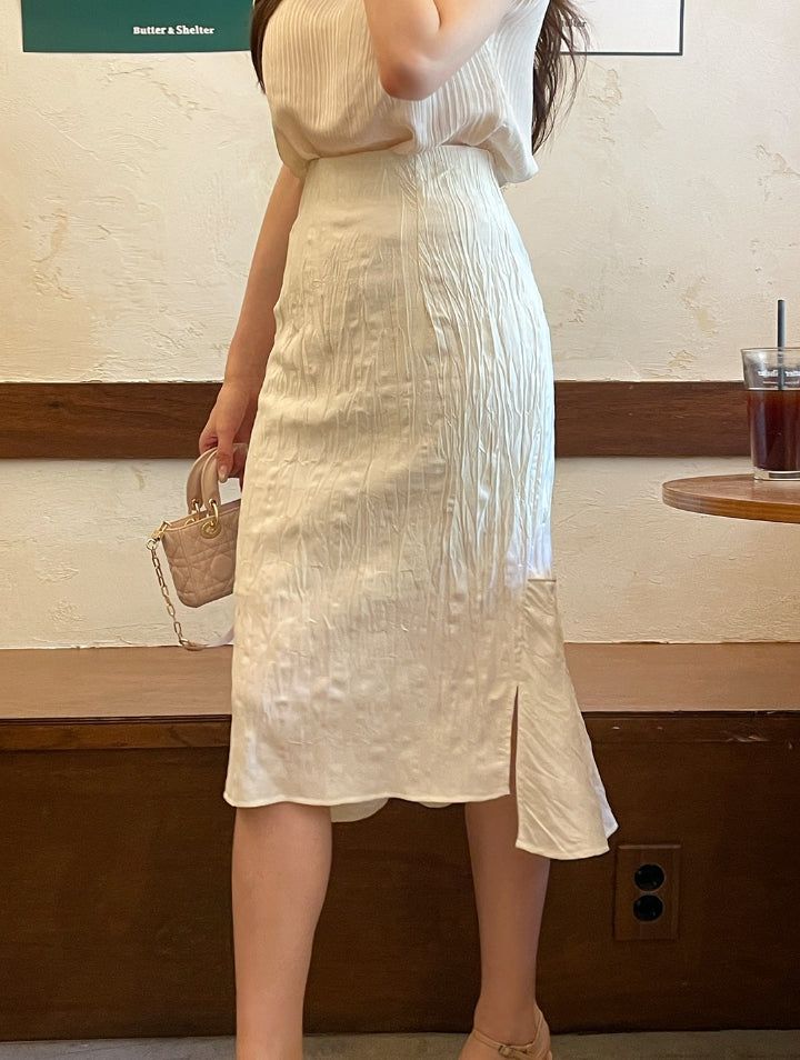 iam mari（アイアム マリ）の「Deloe Wrinkle Unbalance Slit Long Skirt（Skirts）」