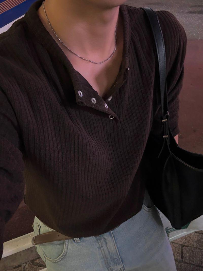 Pay Loose ribbed henley neck sweater