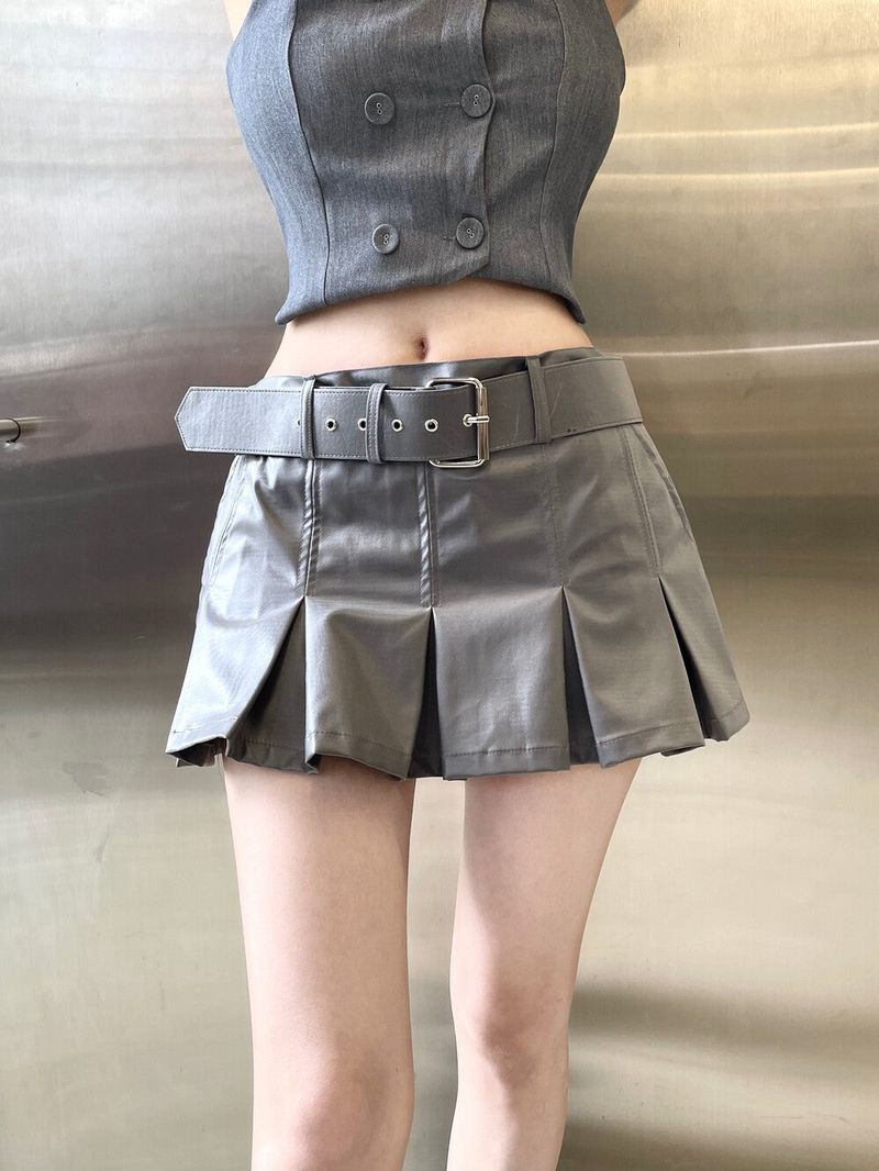Seow(ソウ)の「939. Coating mini pleats skirt (2color)(Skirts)」