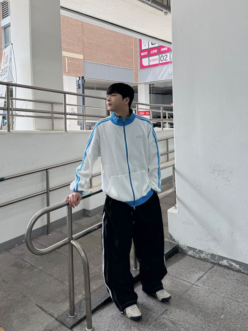 waffle track zip-up