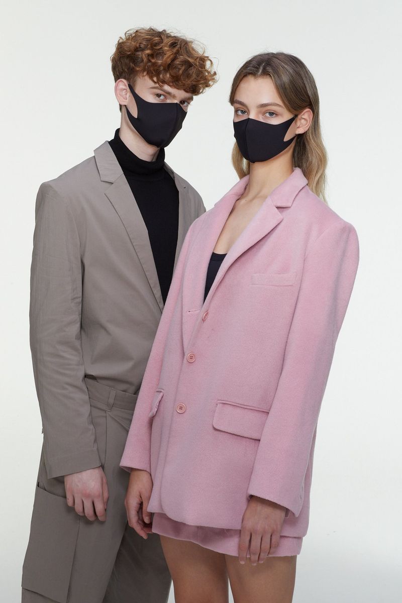 FASHION MASK - BLACK