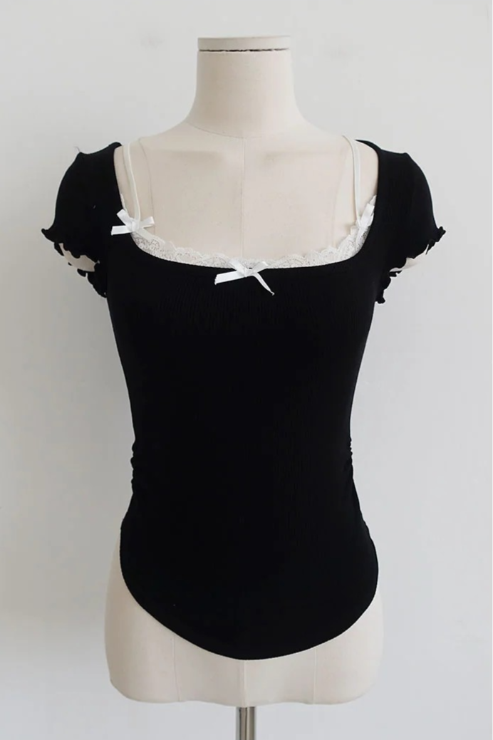 RUFFLE-TRIM RIBBED BABY TEE (4COLORS!)