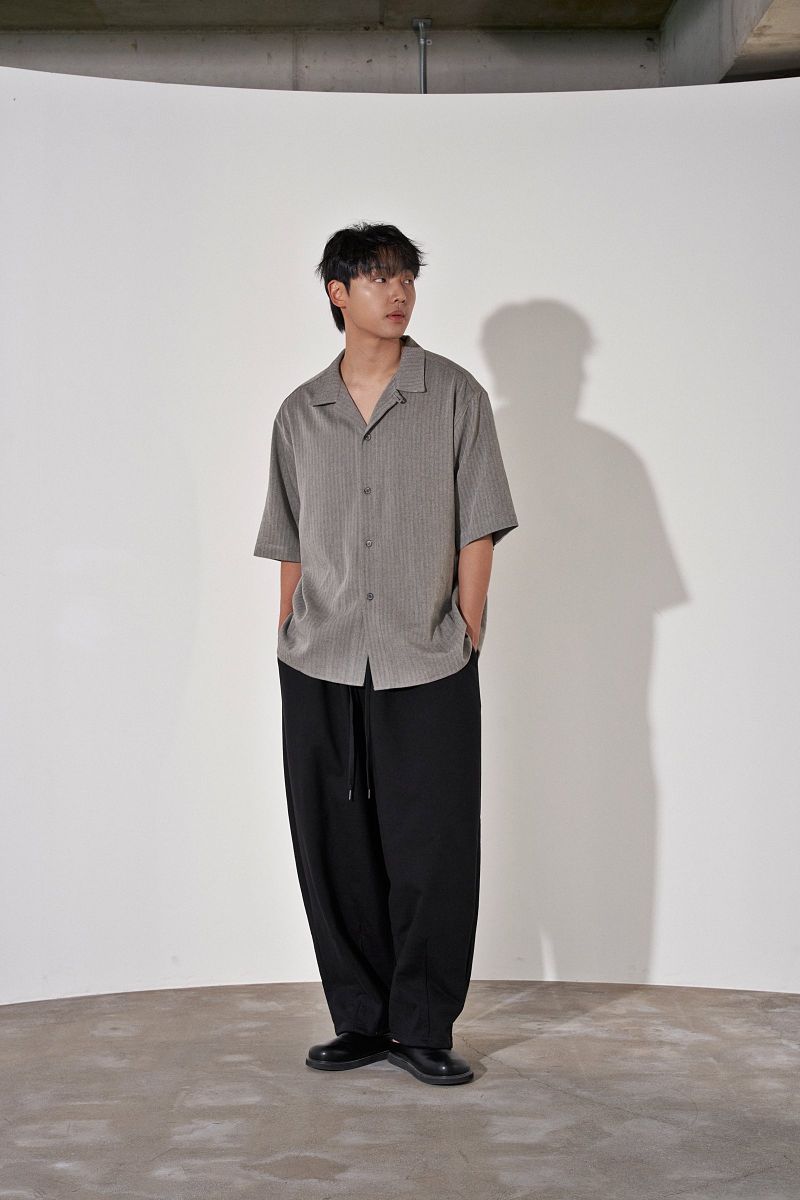 HERRINGBONE LINEN TAILORED 1/2 SHIRT (Black)