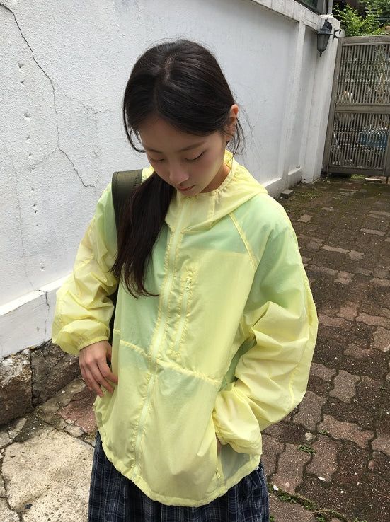 [unisex] Bahi Color Hood Windbreaker Jumper