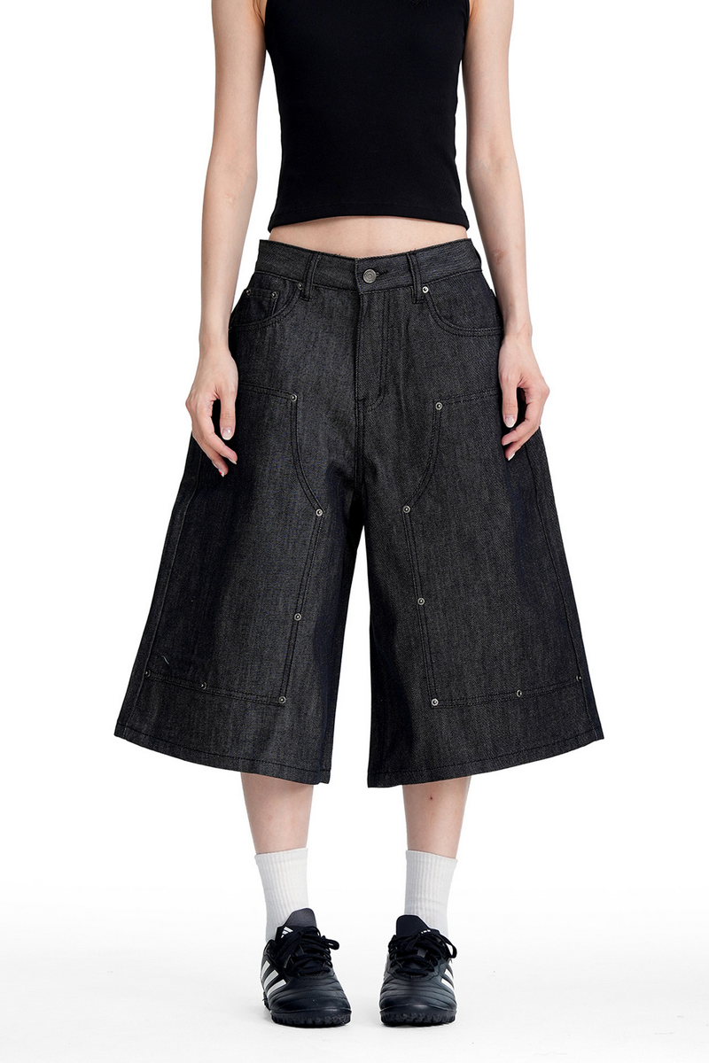 CZ Basicsの「Wide Leg Raw Denim Shorts(Pants)」