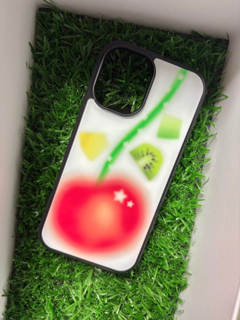 BENEE（ベニー）の「フルーツマグセーフスマホケース（スマホグッズ/小物）」