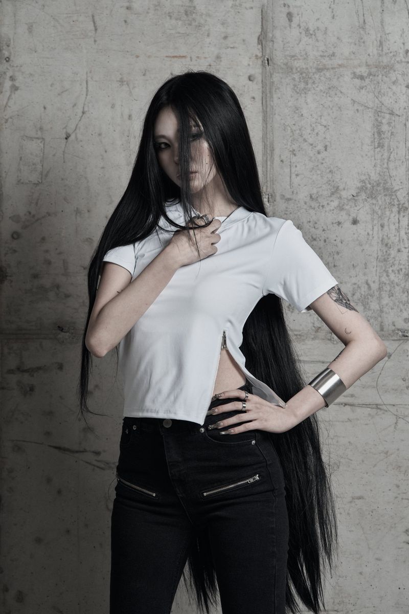 [label] sculptural Jersey zipper top WHITE