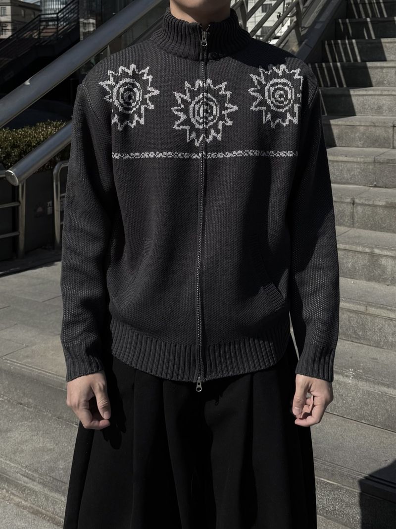 ONEPICK CLOTHES(ワンピッククローズ)の「ナルト ニットジップ(トップス)」