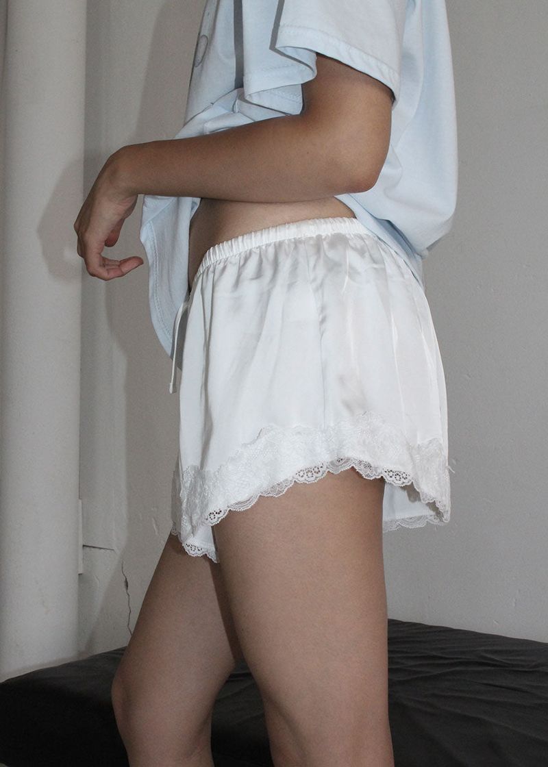 SATIN LACE SHORTS