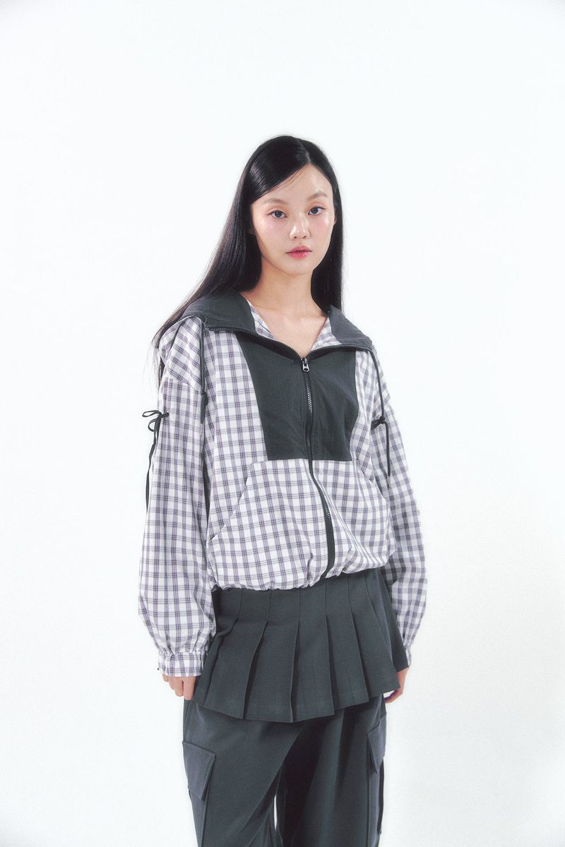 Check Ribbon Wind Breaker Black