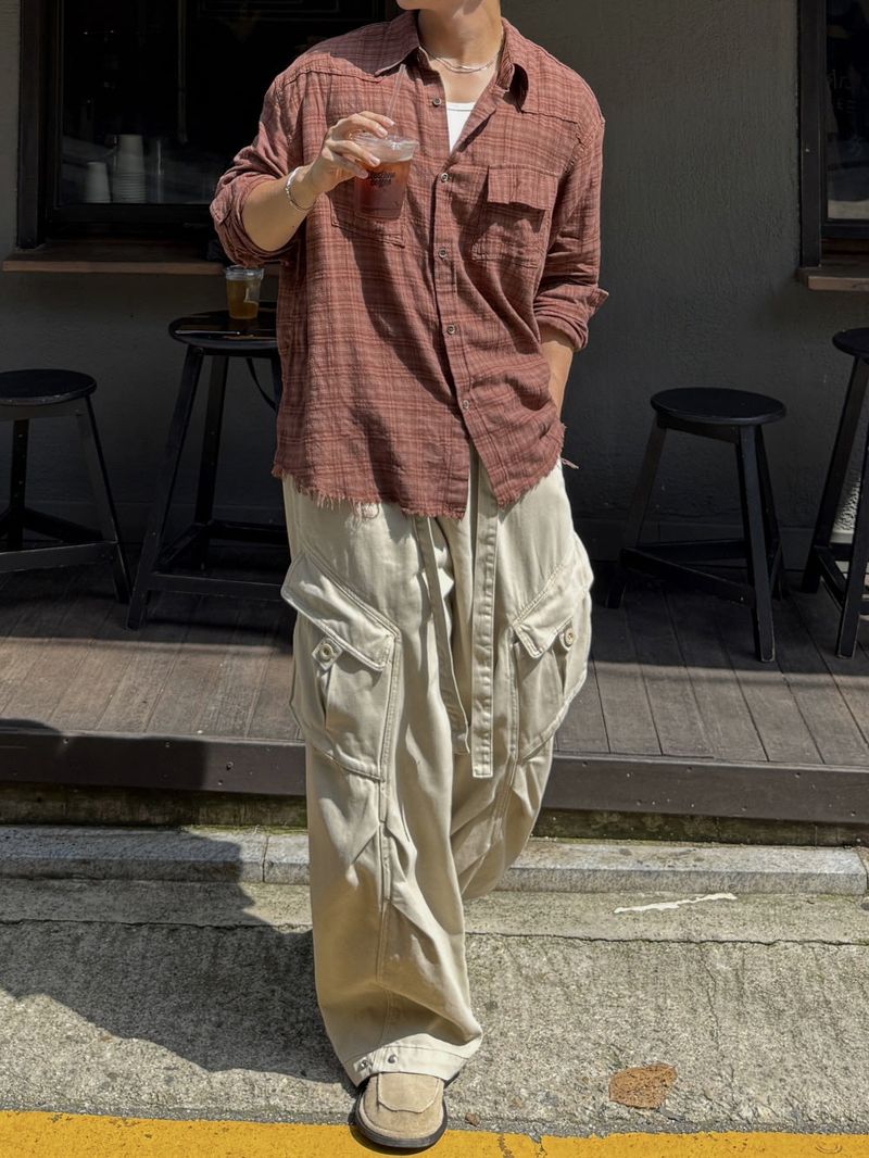 Belted cut line dying cargo pants