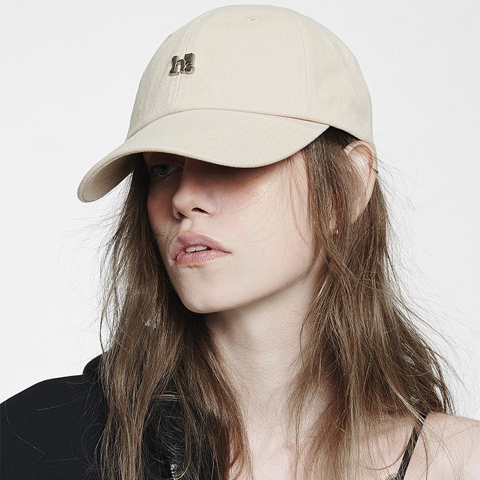 HOLY NUMBER 7(ホーリーナンバーセブン)の「Holy Symbol Small Logo Ball cap_LIGHT BEGIE(Hats)」