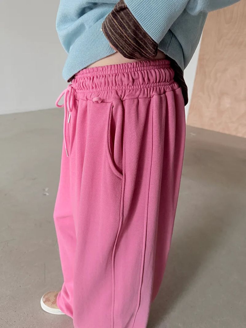 daily washing sweat pants
