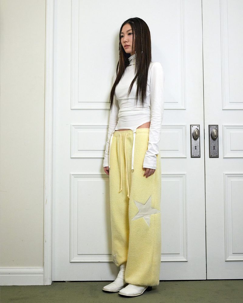STAR patched pants / lemon