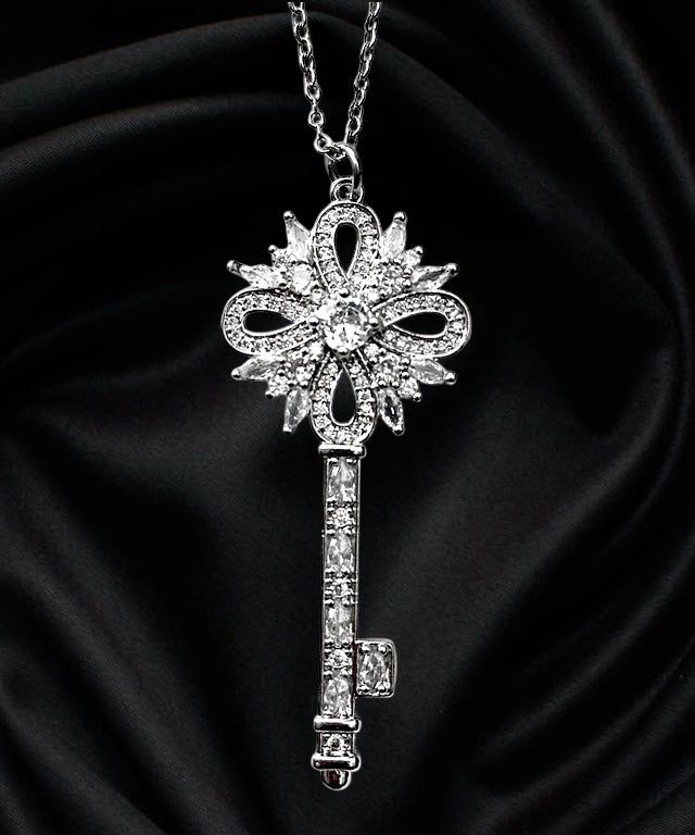 Adamdree（アダムドリー）の「ファンシーシルバーキーネックレス（アクセサリー）」