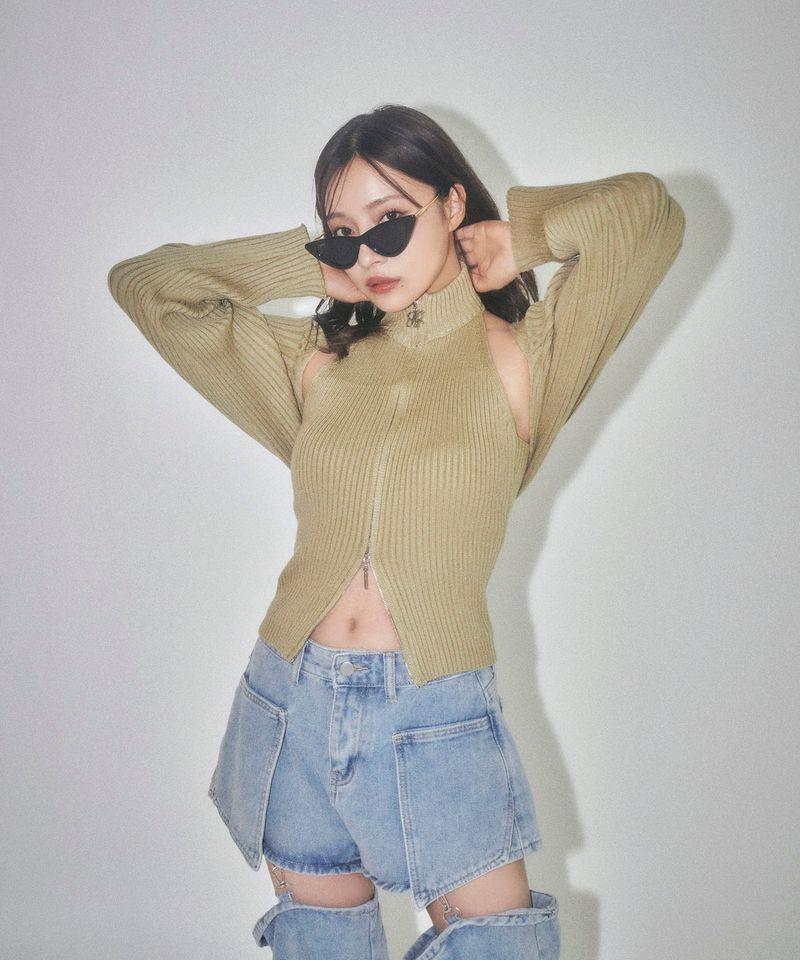 ハイネックアンサンブルニット