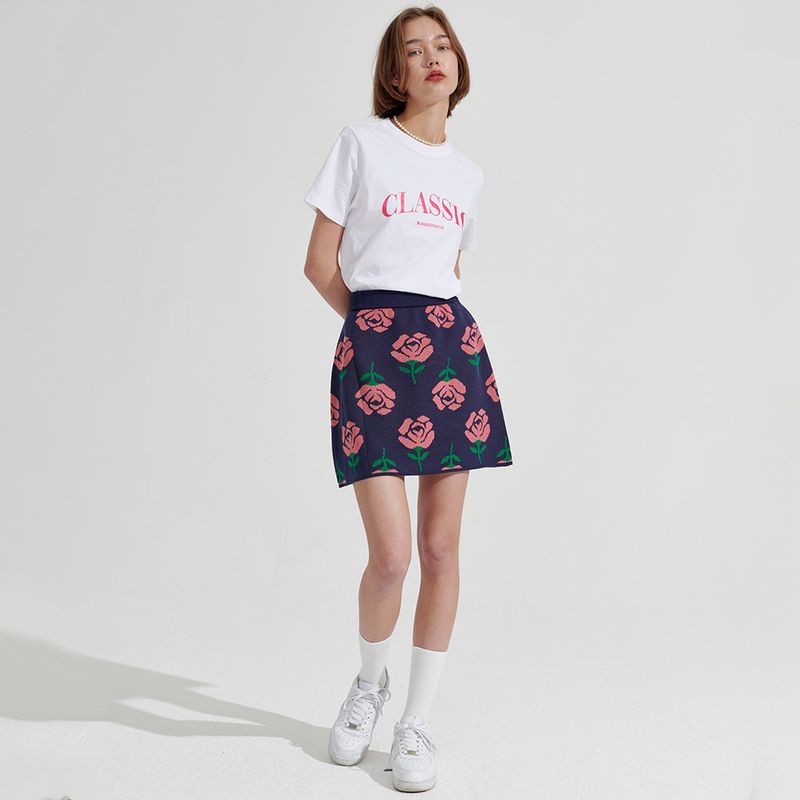 wonder visitor（ワンダービジター）の「Rose pattern Mini Skirt [Navy]（Skirts）」