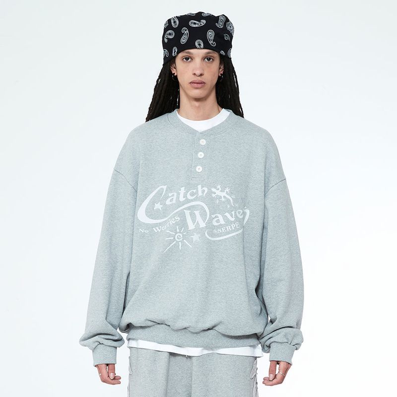Sserpe(セルぺ)の「Catch Waves Henly Neck Sweatshirts Melange Grey(Tops)」