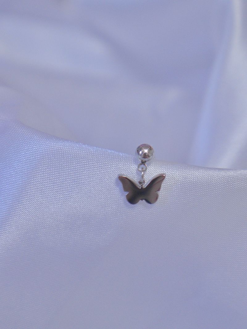 All surgical steel simple butterfly piercing