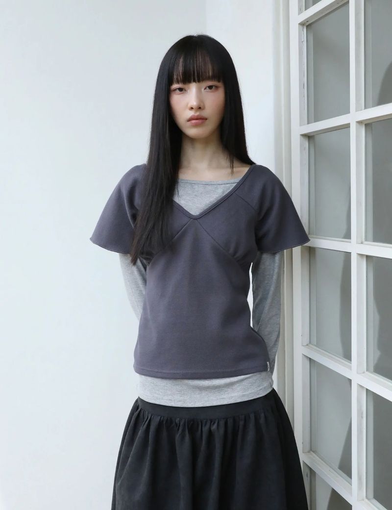 UGLYSHADOW（アグリーシャドウ）の「ラップ シャーリング トップ(CHARCOAL)（トップス）」