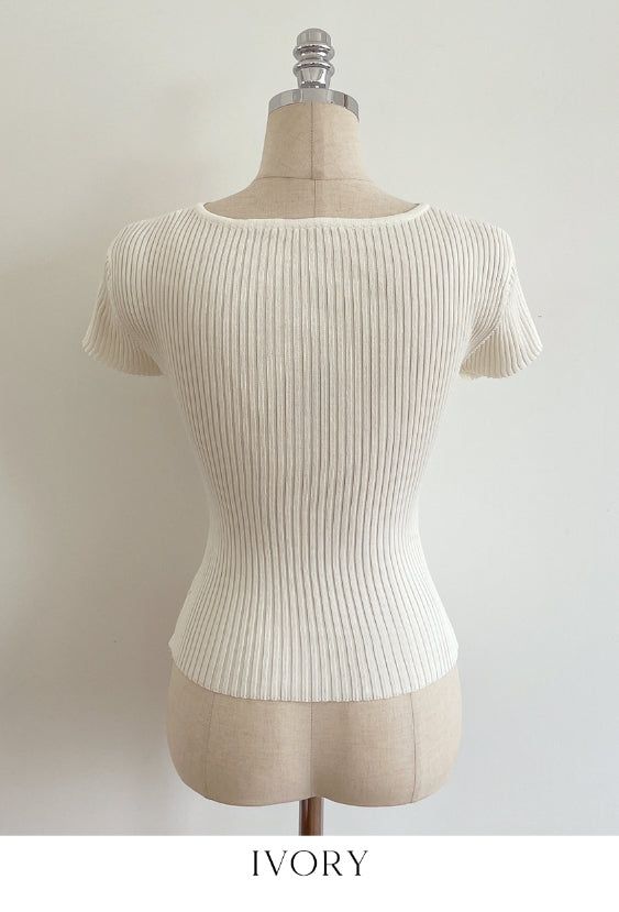 Metin Ribbed Twist Cap Knit