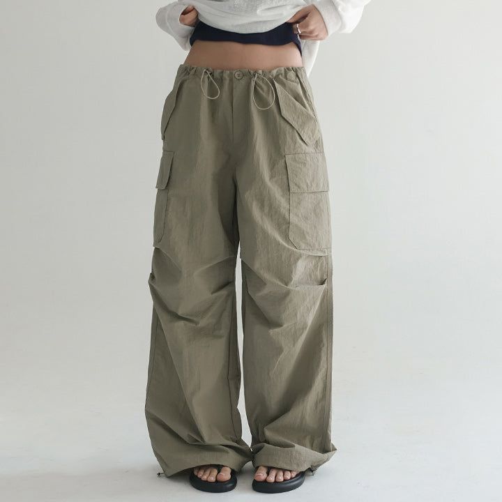[Made] [Reden] String Banding Cargo Two-Way Parachute Nylon Wide Pants - 4 color