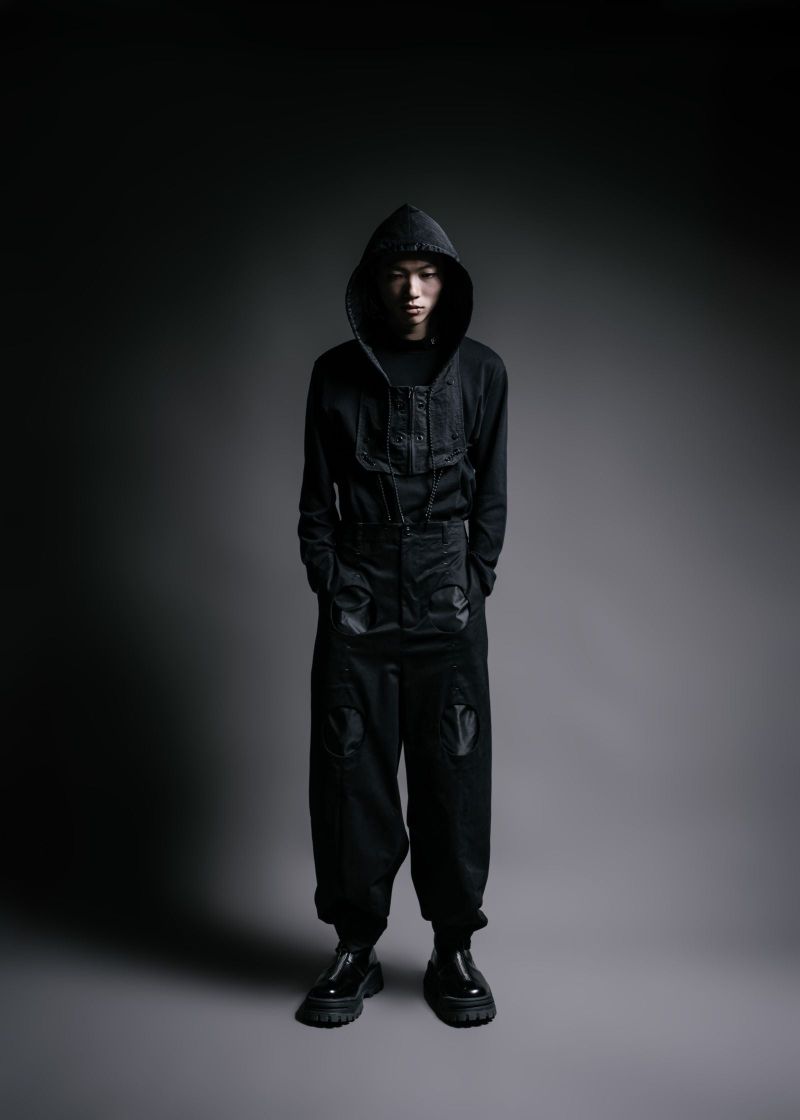 Four-eye carbon peached Pants