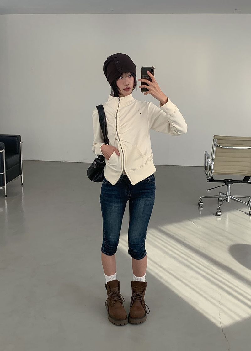 TURTLE BUTTON BEANIE 