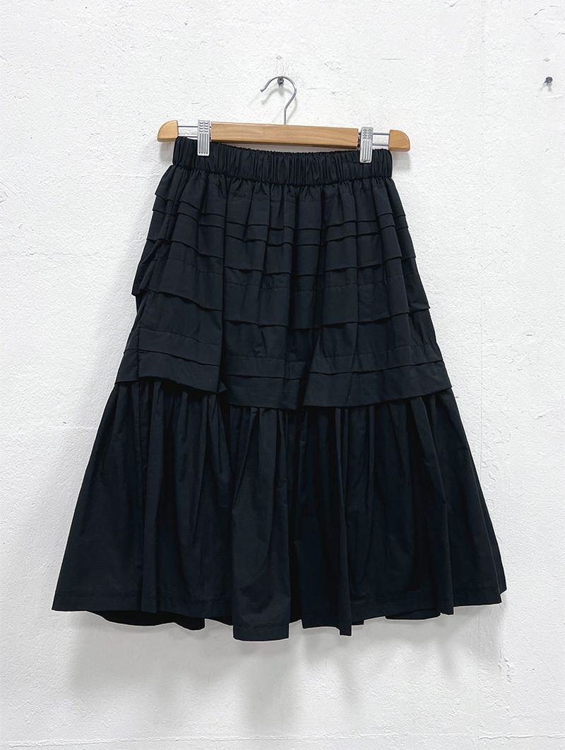 MILKY FRILL SKIRT (3C)